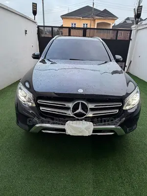 Mercedes-Benz GLC-Class 2017 Black