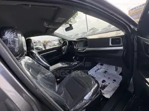 Toyota Highlander 2015 Gray