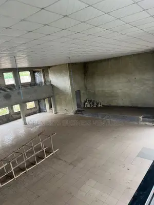 Commercial Property in a Prime Location