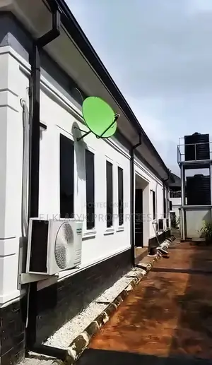 4bdrm Bungalow in Benin City for sale