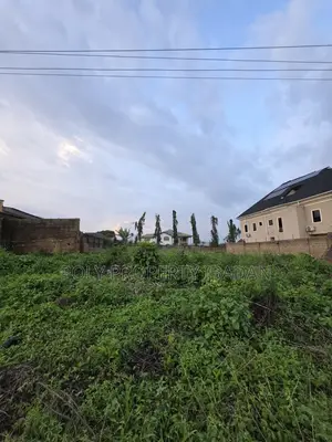 1300sqm for Sale in Akala Estate Road