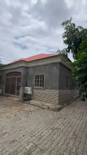 2bdrm Bungalow in FHA for sale