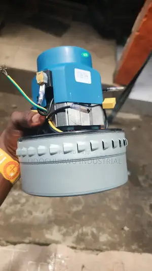Engine Vacuum Cleaner
