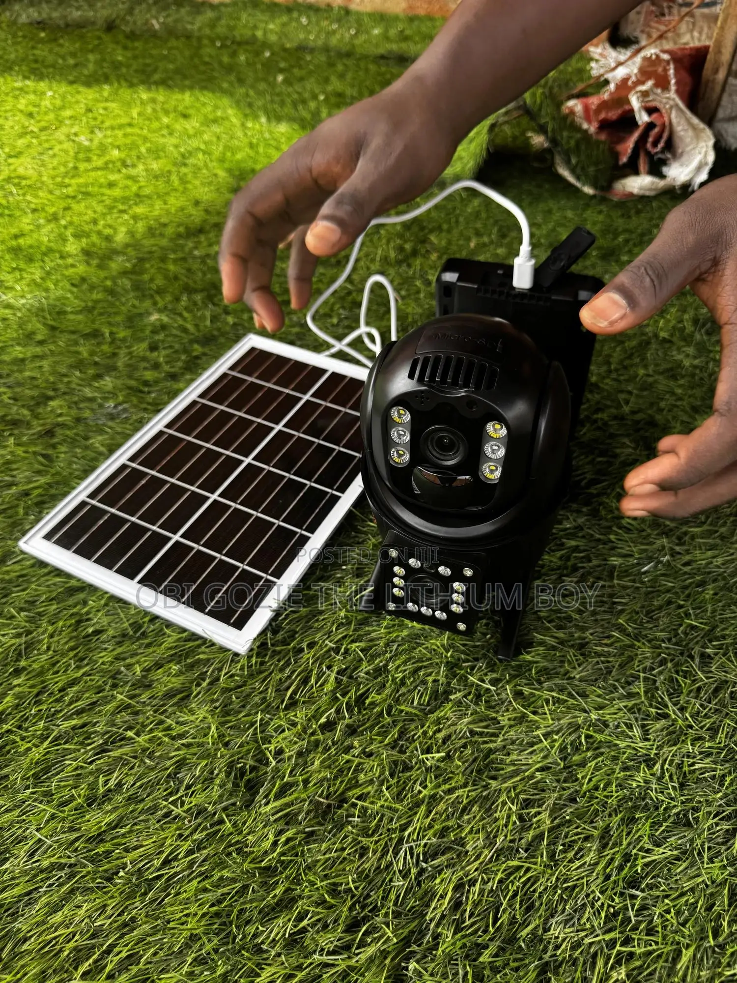 Eseecloud Hitech CCTV Ultra Hd Dual Lens Solar PTZ Cameras