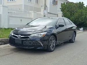 Toyota Camry 2017 Black