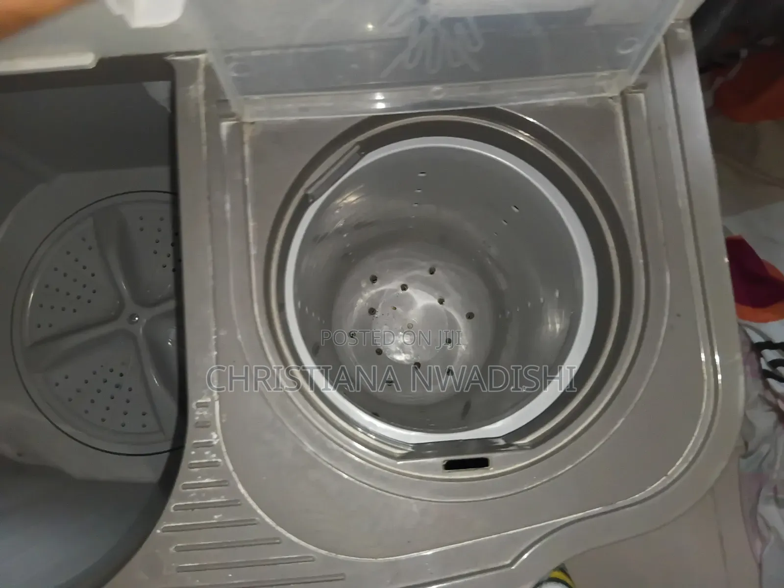 LG WP-1000R Washing Machine – Clean Good Working Condition
