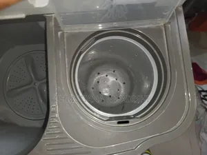 LG WP-1000R Washing Machine – Clean Good Working Condition