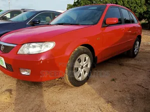 Mazda 323 2000 Red