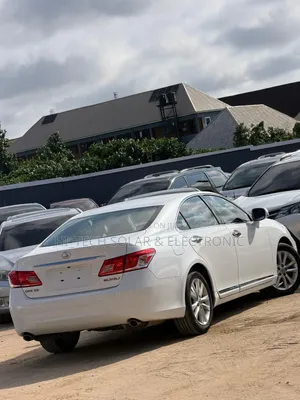 Lexus ES 350 2011 White