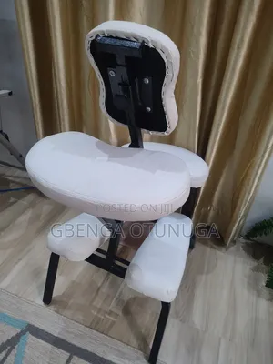 Foldable Adjustable Leather Massage Chair Equipment