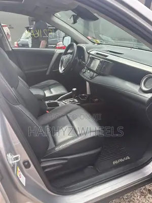 Toyota RAV4 Limited AWD (2.5L 4cyl 6A) 2016 Silver