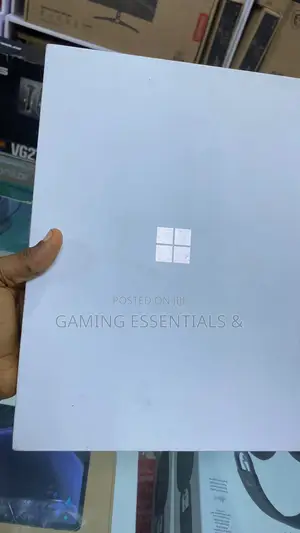 New Microsoft Surface Pro 16GB Qualcomm Snapdragon X Plus SSD 512GB