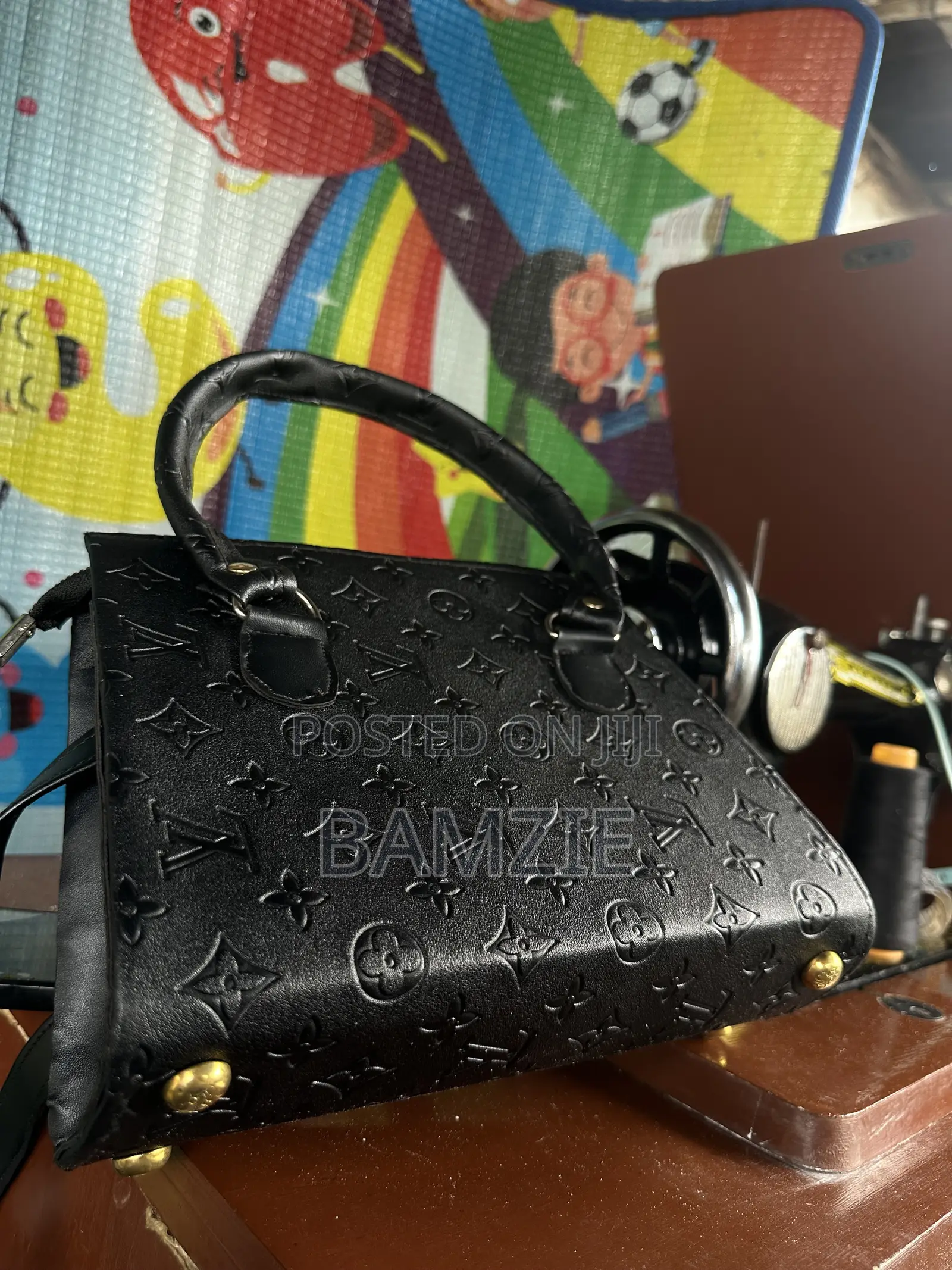  Bag Louis Vuitton.