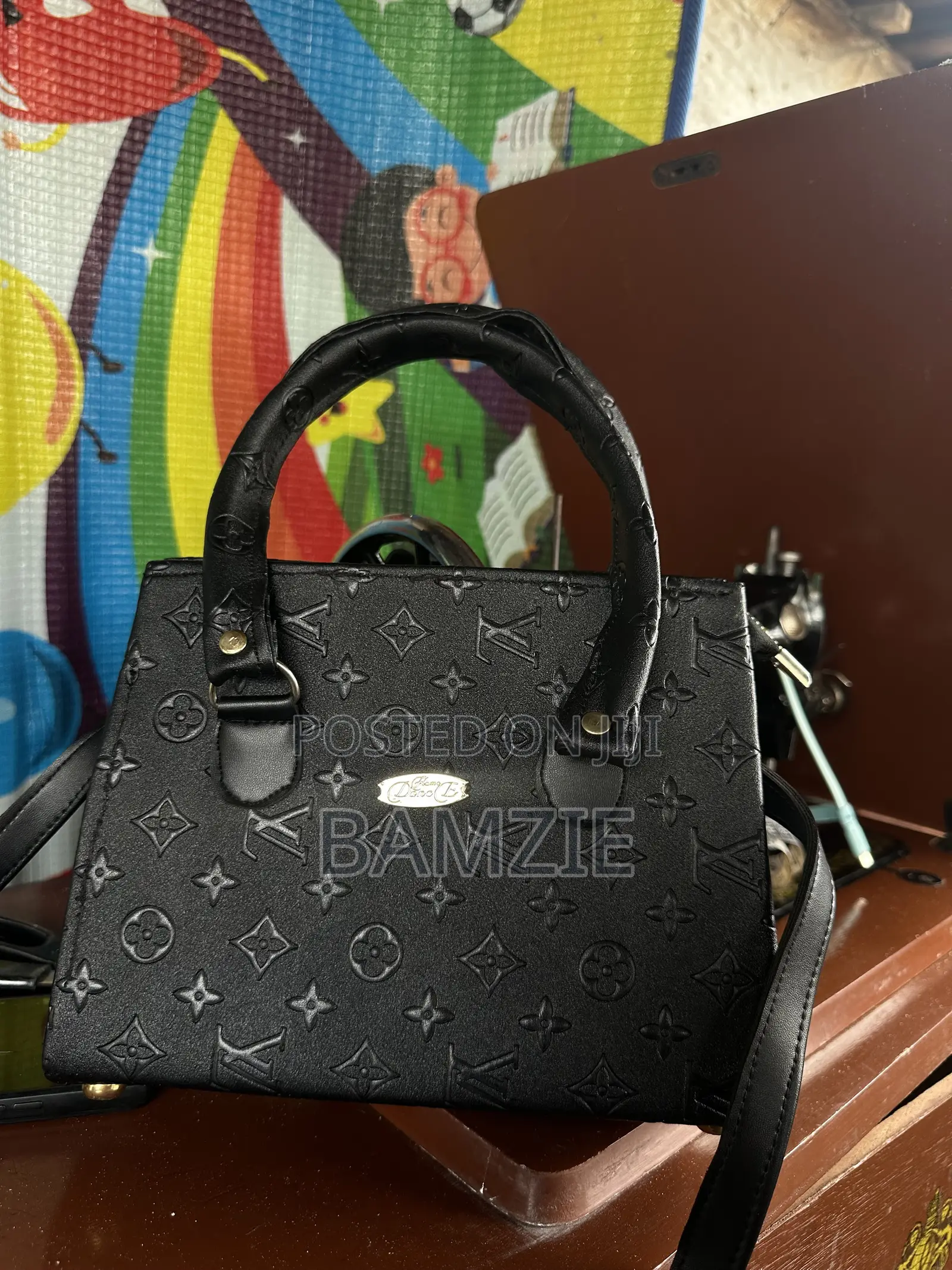  Bag Louis Vuitton.