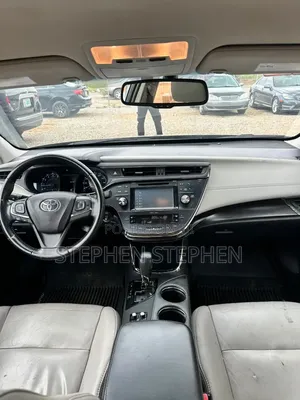 Toyota Avalon 2016 Silver