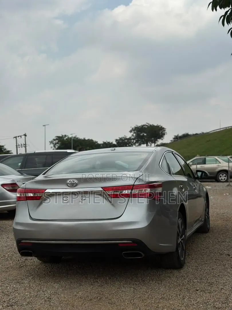 Toyota Avalon 2016 Silver