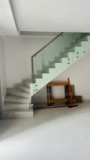 2bdrm Maisonette in Ikate for rent