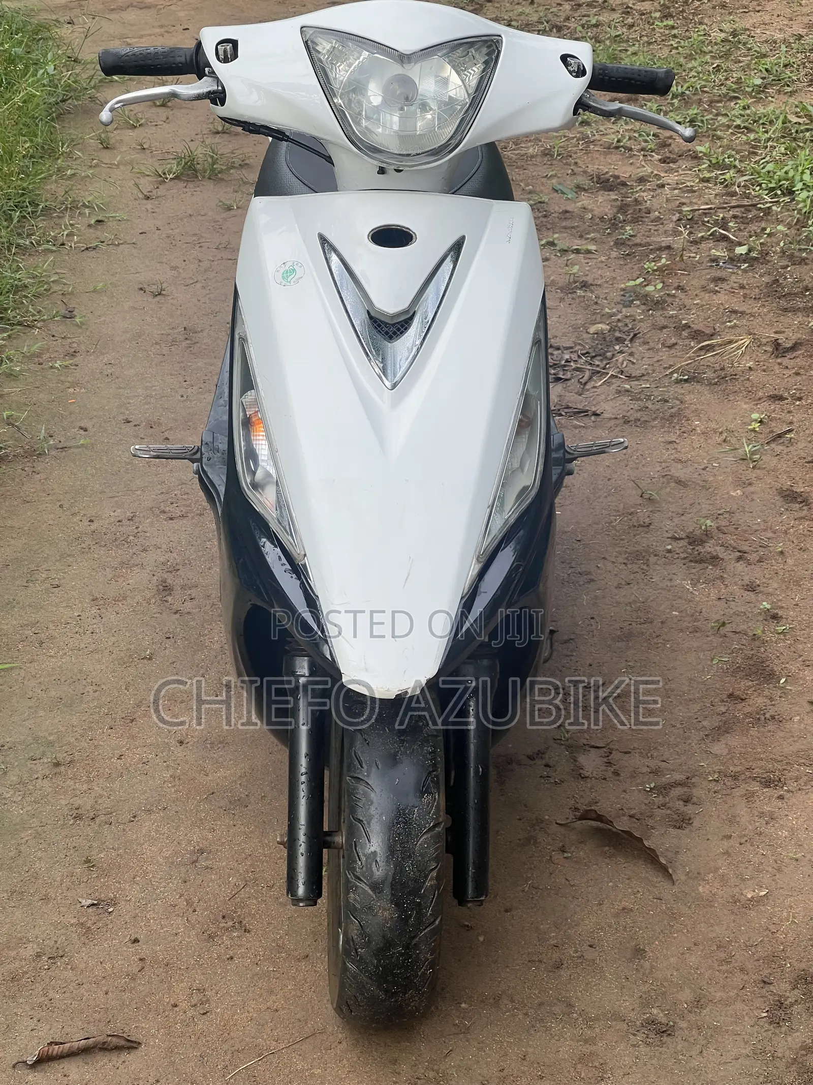 Kymco 2020 White