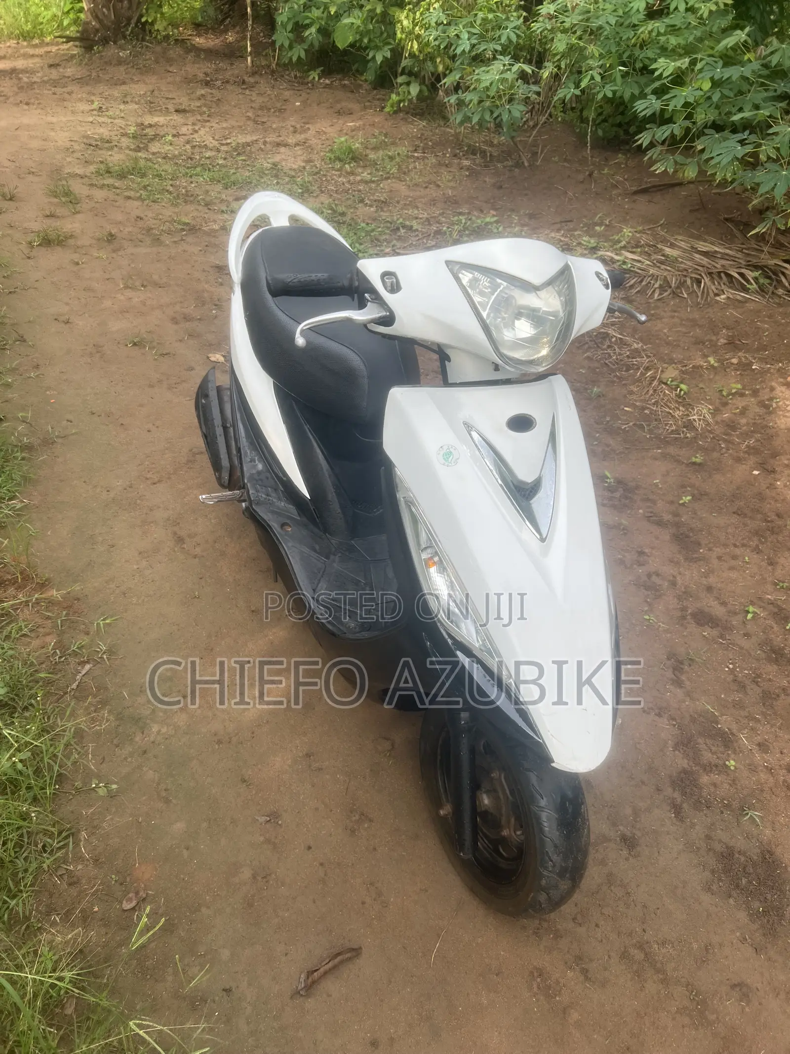 Kymco 2020 White