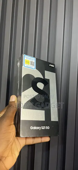 New Samsung Galaxy S21 5G 128 GB Black