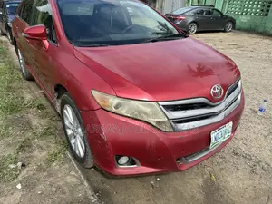 Toyota Venza 2013 Red