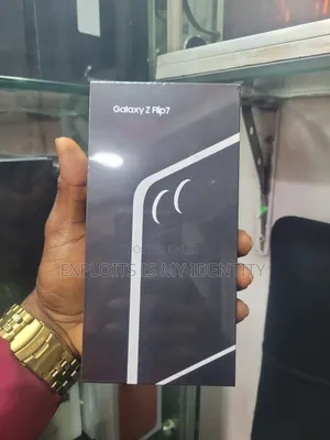 New Samsung Galaxy Z Flip7 512 GB Black