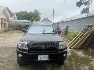 Toyota Tacoma PreRunner 2008 Black