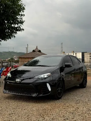 Toyota Corolla 2017 Black