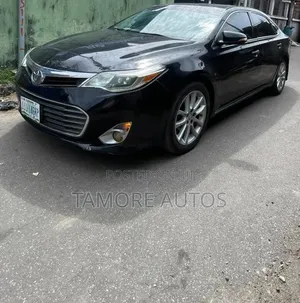 Toyota Avalon XLE 4dr Sedan (3.5L 6cyl 6A) 2014 Black