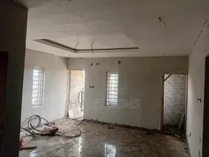 2bdrm Apartment in Oko Oba for rent