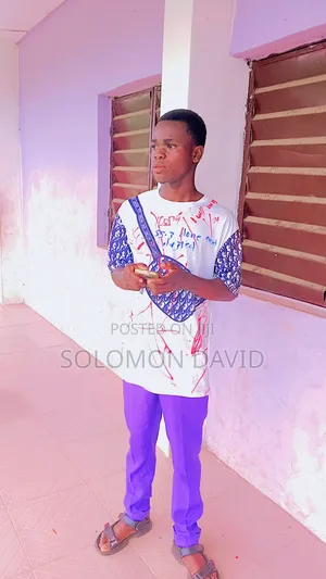 Reliable Housekeeper and Cleaner L Abeokuta L Available Immediately L