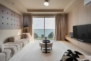 Shortlet | 3-Bedroom Direct Ocean View Apartment
