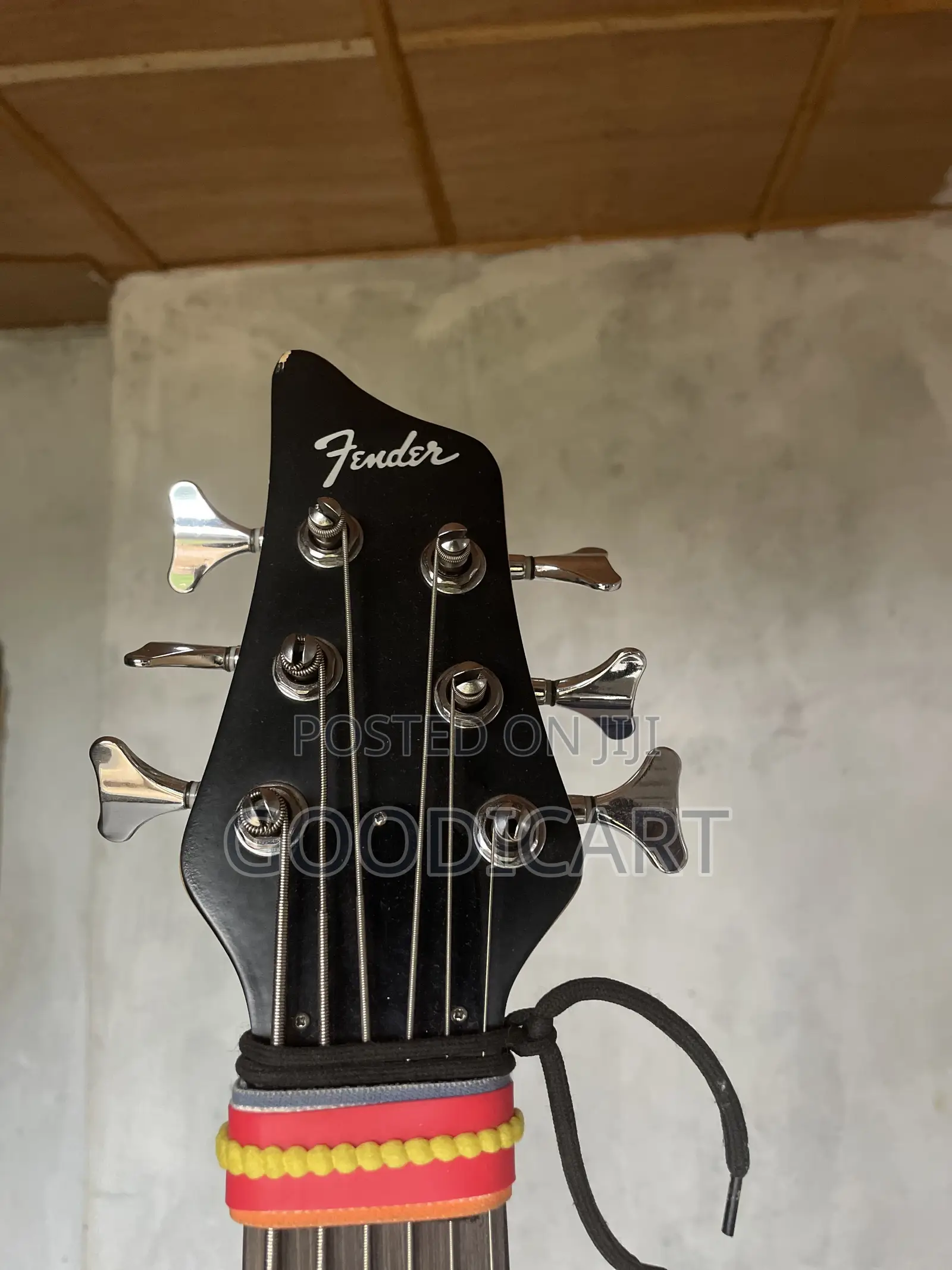 6strings Bass Guitar