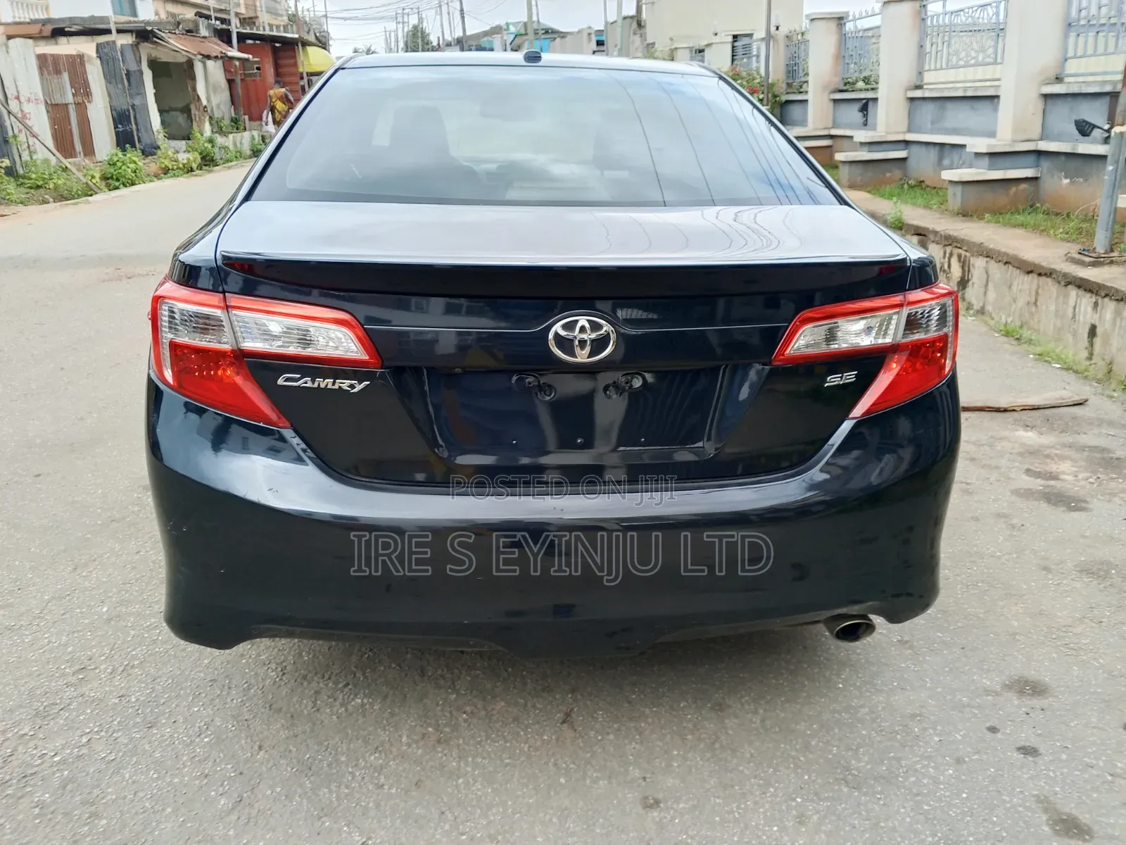 Toyota Camry 2012 Gray