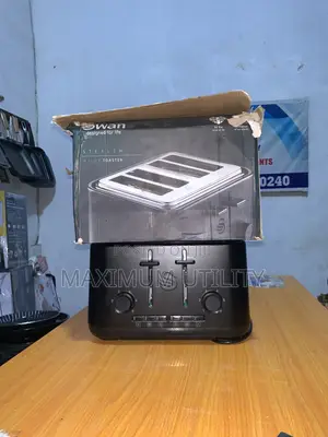SWAN 4 Slice Matt Black Uk Pop Up Toaster