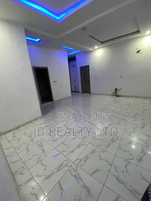 1bdrm Shared Apartment in Ikota Gra, Lekki for rent