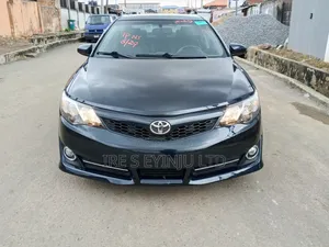 Toyota Camry 2014 Gray