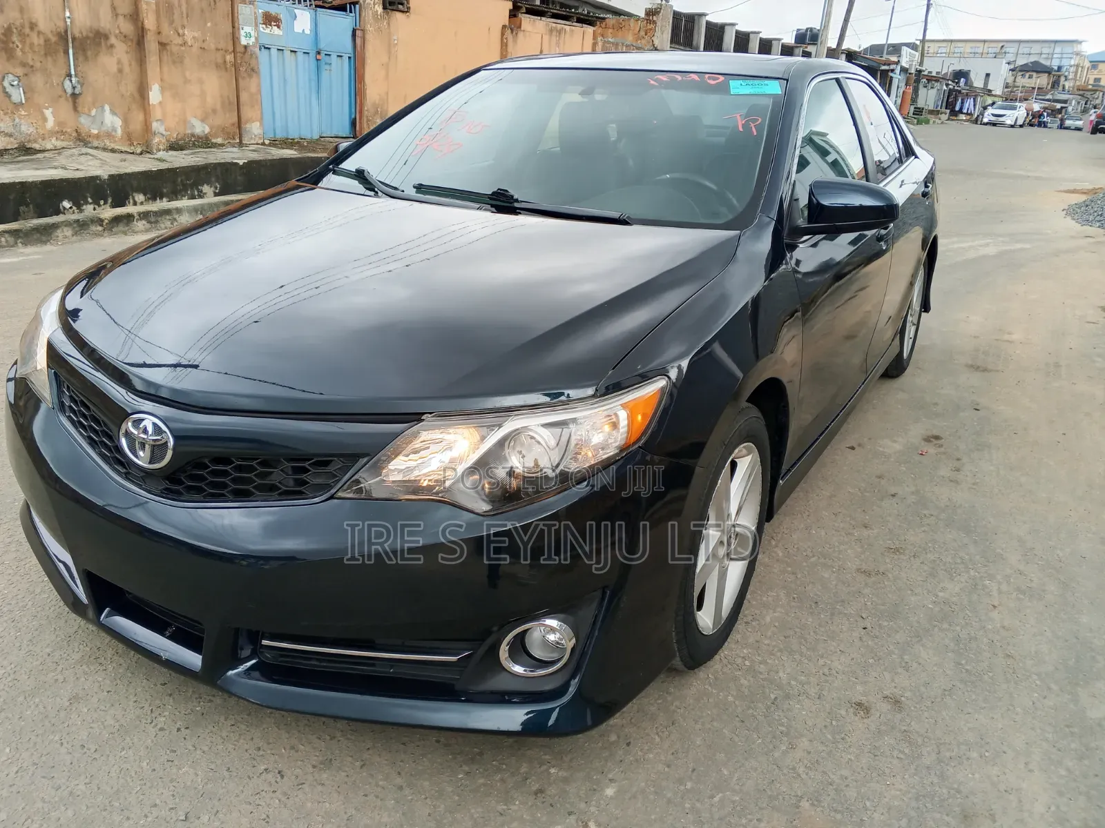 Toyota Camry 2014 Gray