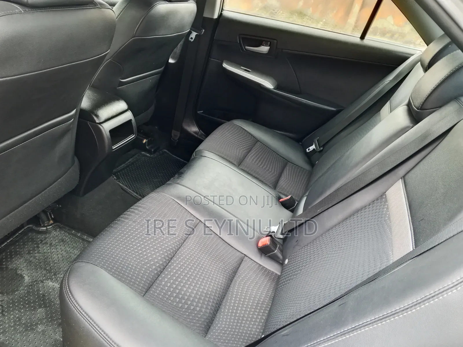 Toyota Camry 2014 Gray