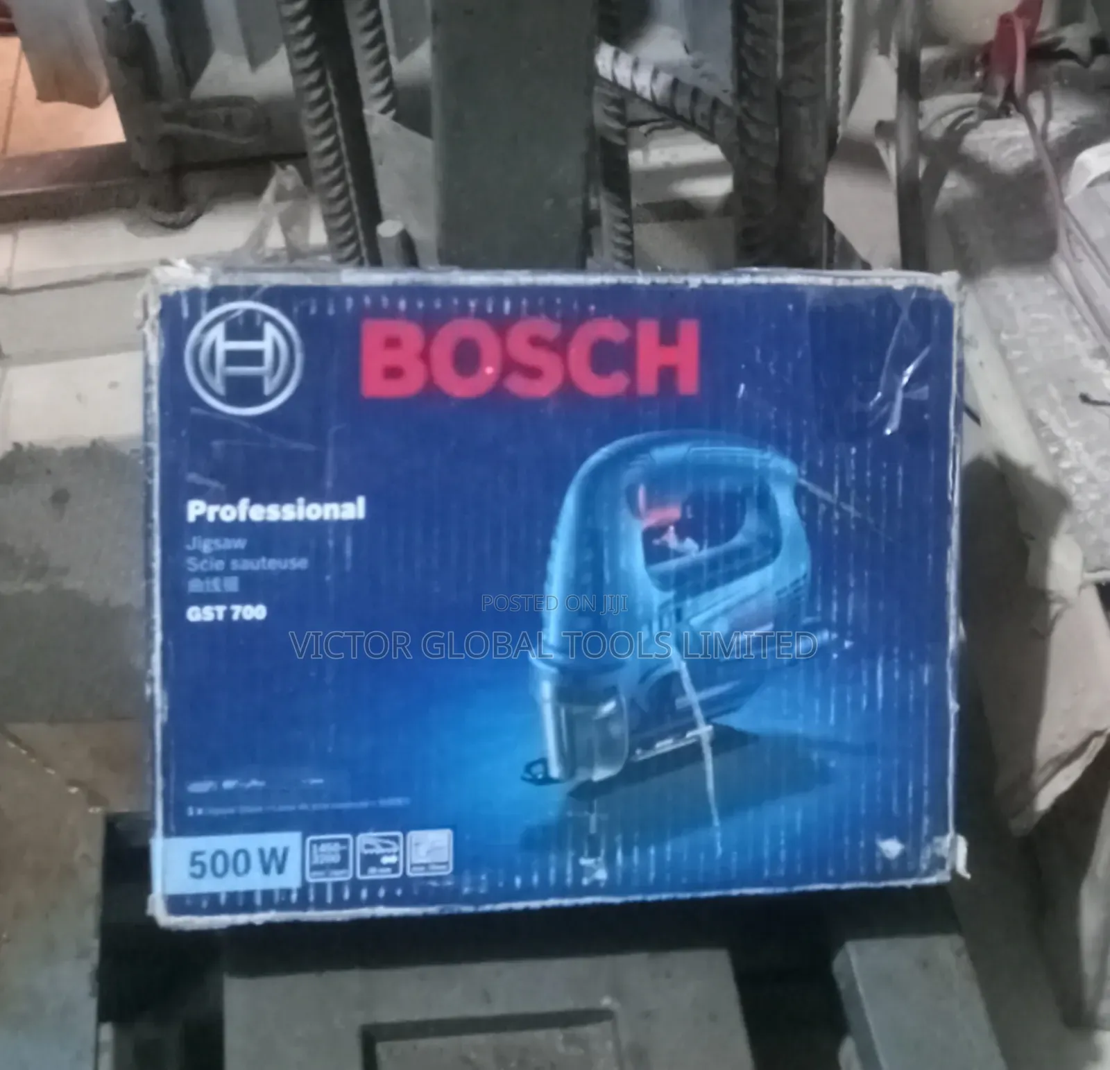 GST 700 Jigsaw Machine