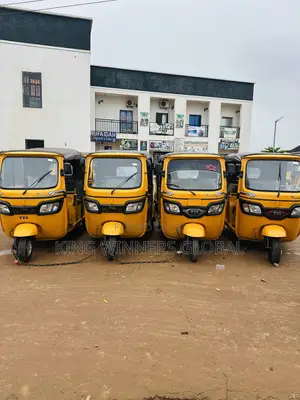 TVS King Deluxe Plus iTouch Start 2026 Yellow