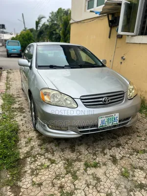 Toyota Corolla 2004 Silver