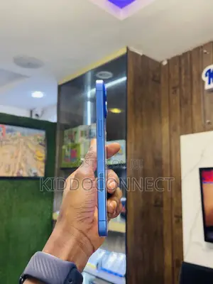 Apple iPhone 16 Plus 128 GB Blue