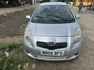 Toyota Yaris 2006 Silver