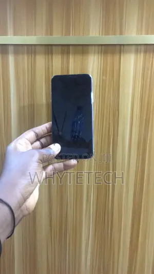 Apple iPhone X 64 GB White