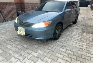 Toyota Camry 2004 Blue