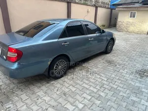 Toyota Camry 2004 Blue