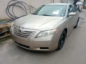 Toyota Camry 2007 Gold
