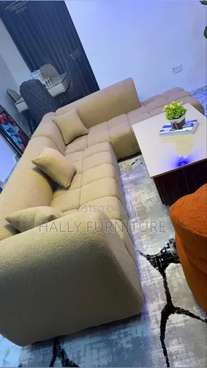 Sofa Curve Hally