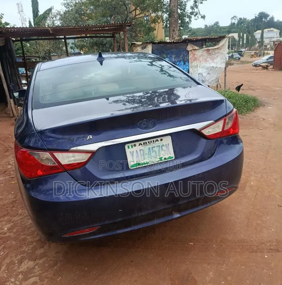 Hyundai Sonata 2012 Blue